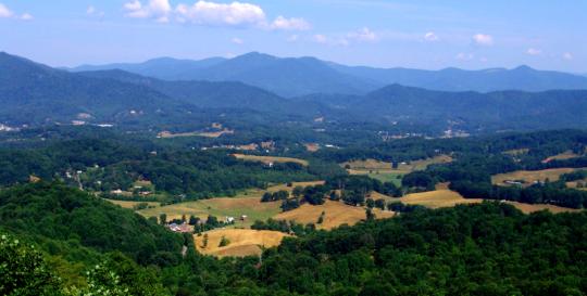Best Mountain Towns Waynesville NC