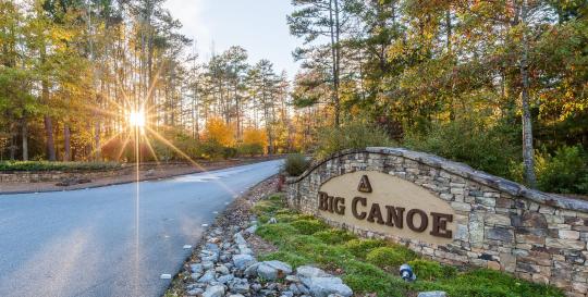 Big Canoe entrance