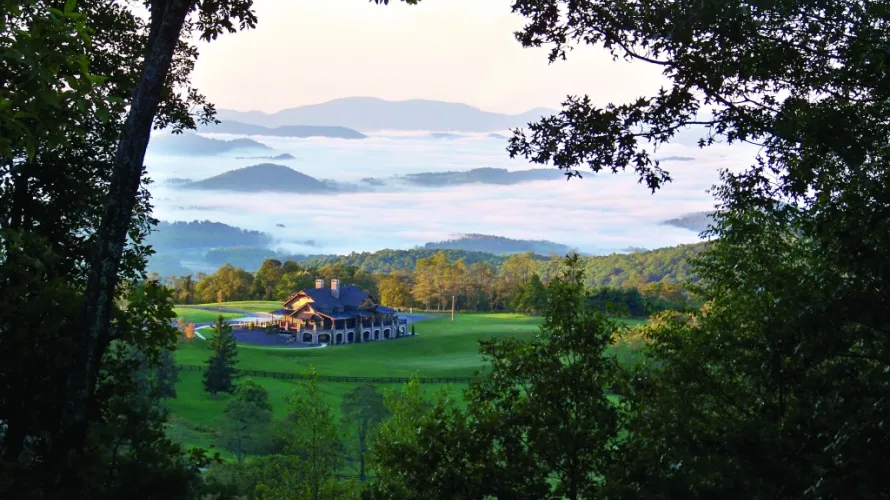 Grand Highlands at Bearwallow Mountain
